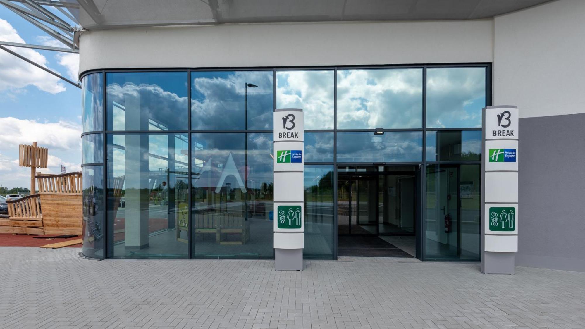 Holiday Inn Express - Hamburg South A7-As42 By Ihg Egestorf Exterior foto