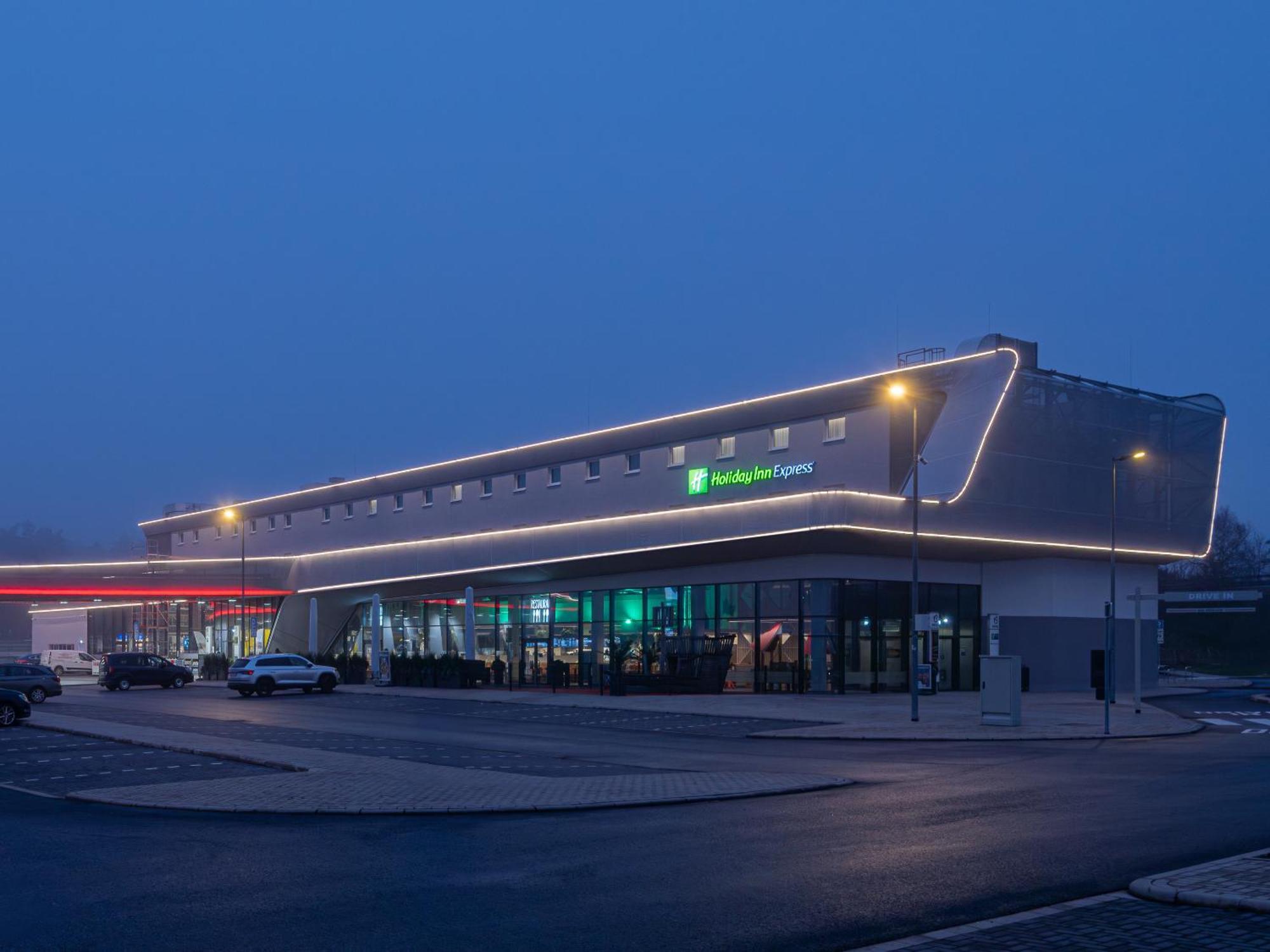 Holiday Inn Express - Hamburg South A7-As42 By Ihg Egestorf Exterior foto